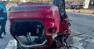 Accidente fatal en Panamericana: un automovilista chocó contra el muro de contención de una cabina de peaje y murió